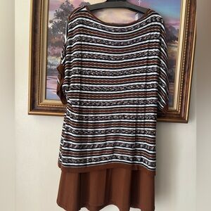 Jones Wear 2 piece Skirt Set.